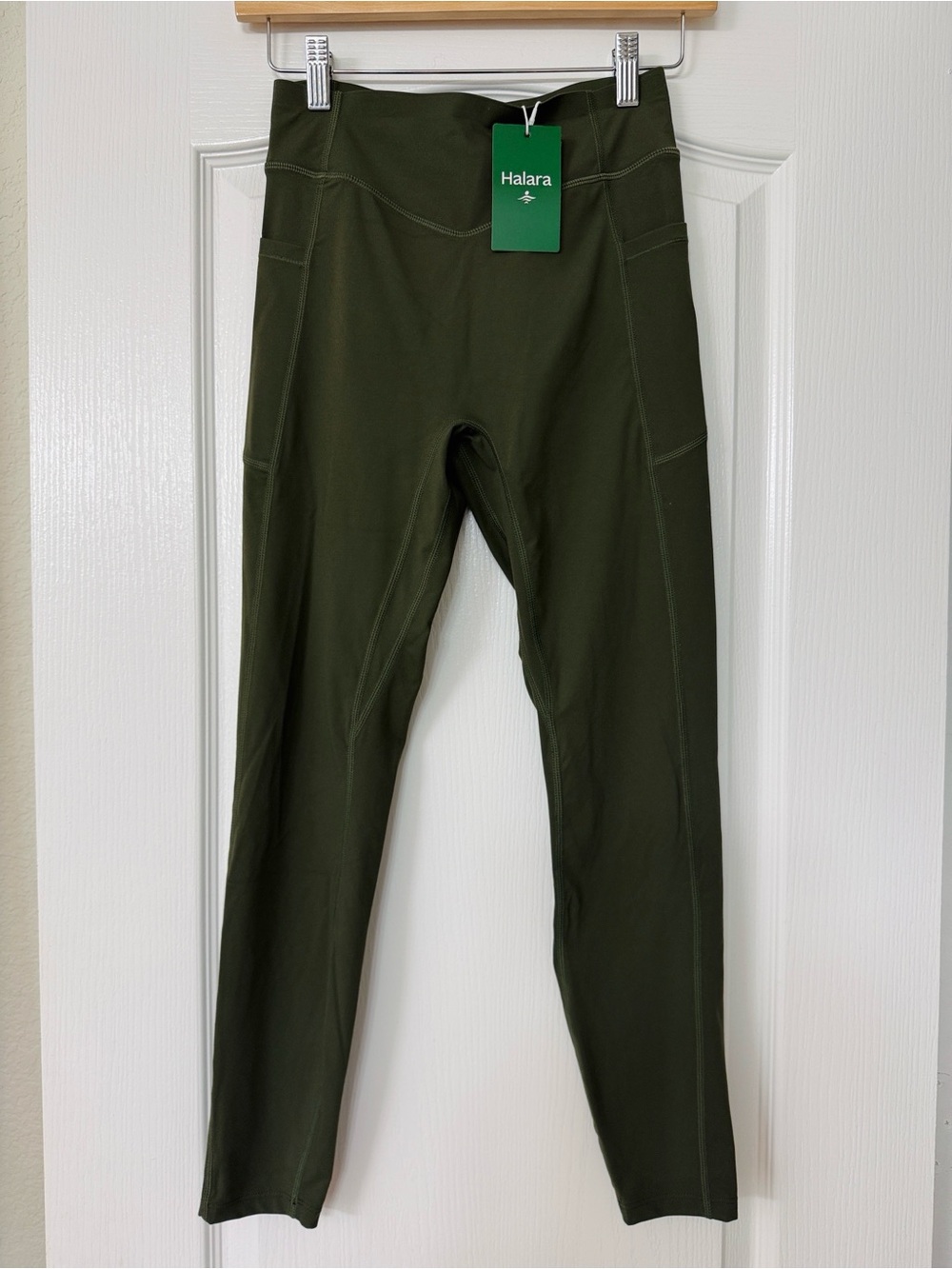 HALARA • NWT Small Dark Olive High Waisted Leggings Side Pockets Yoga Activewear